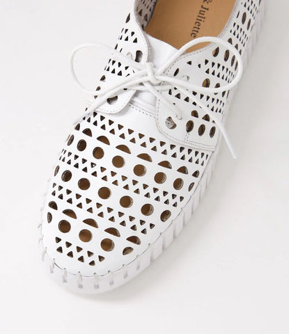 Django and Juliette Belarus Leather Sneaker