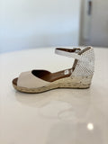 Lucia Viguera Seda Wedge
