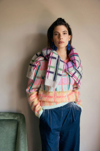 Ostti Sweater