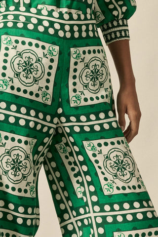 Gesture Pant | Parrot Scarf